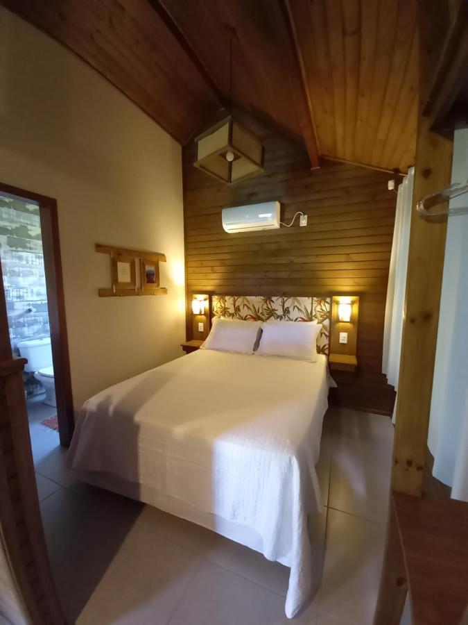 Villa Suhr Cabanas Прая-ду-Роса Екстер'єр фото