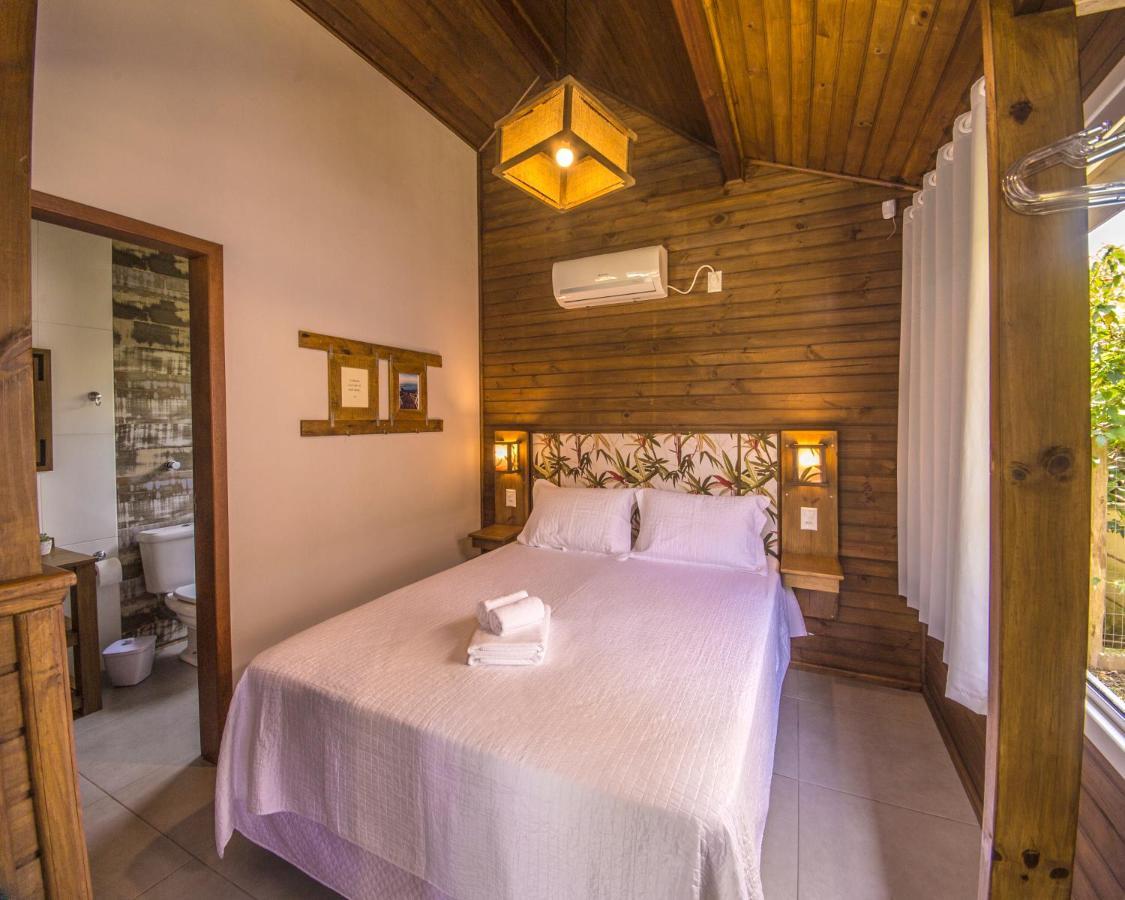 Villa Suhr Cabanas Прая-ду-Роса Екстер'єр фото