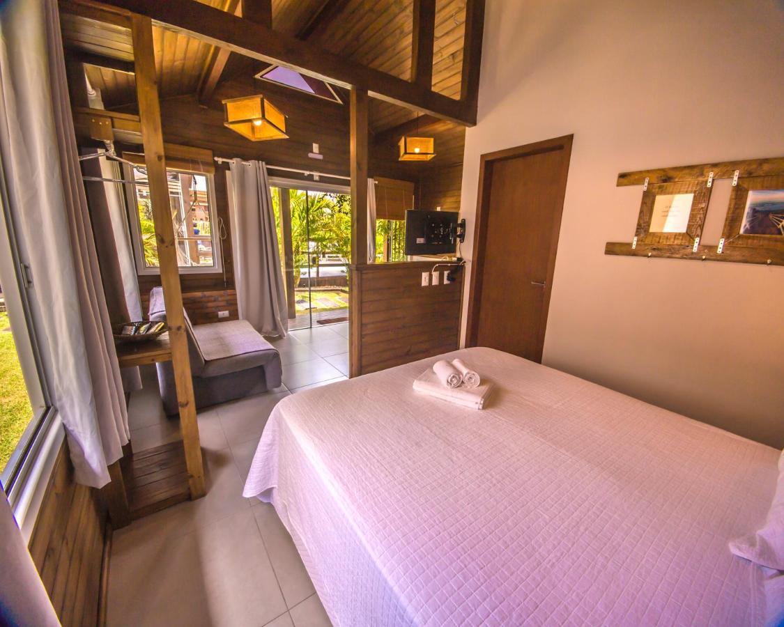 Villa Suhr Cabanas Прая-ду-Роса Екстер'єр фото