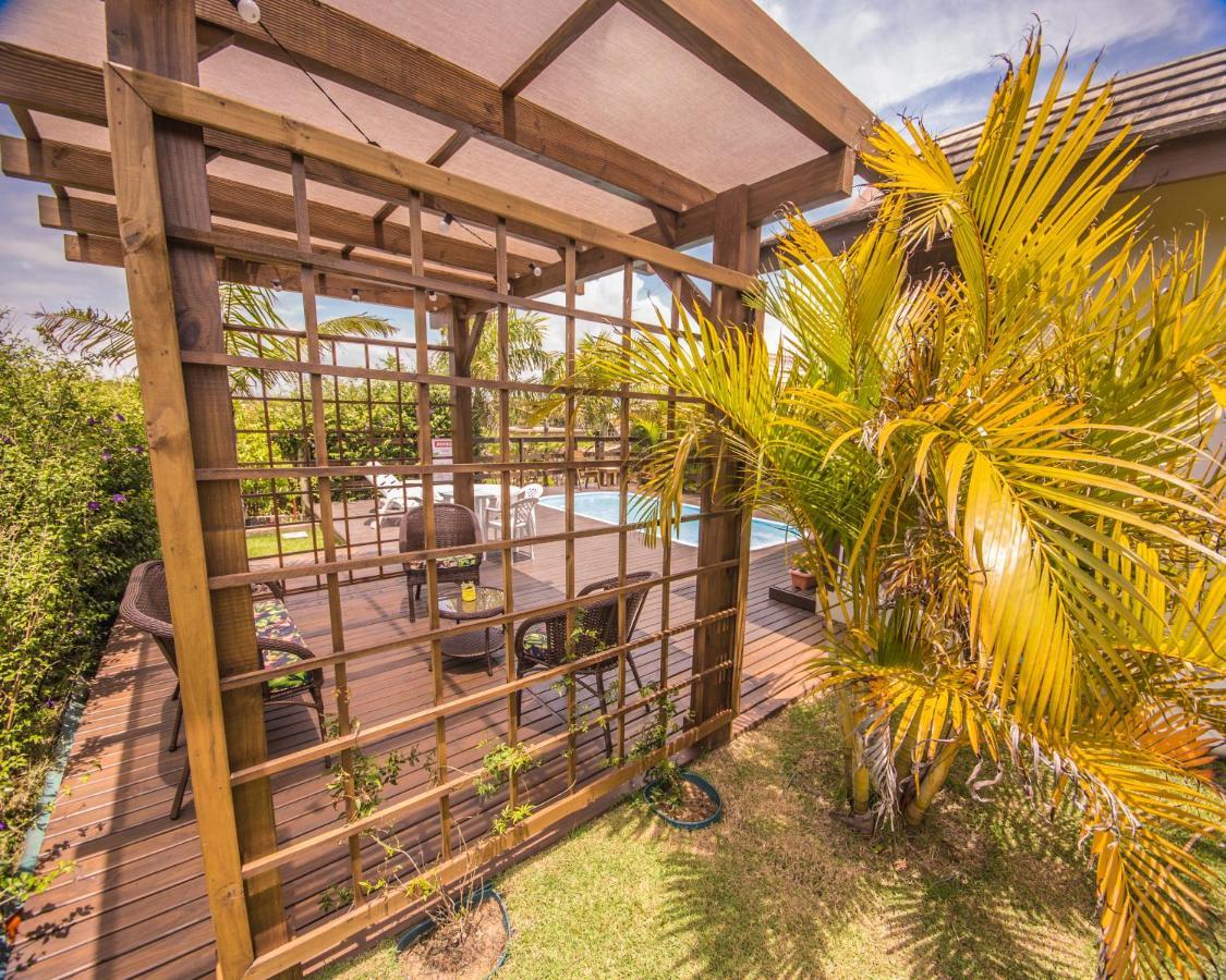 Villa Suhr Cabanas Прая-ду-Роса Екстер'єр фото